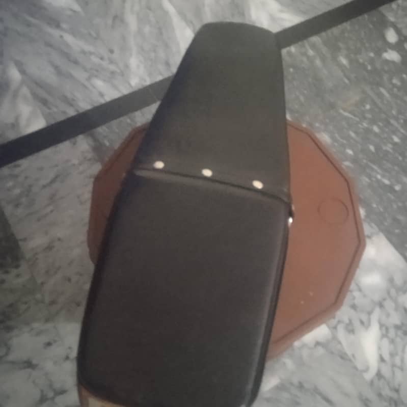 Down model seat 2