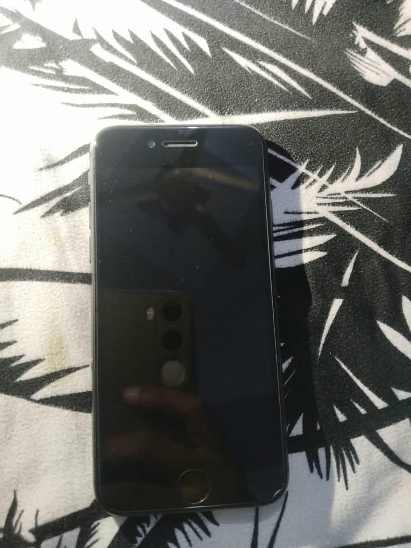Apple iPhone 8 2