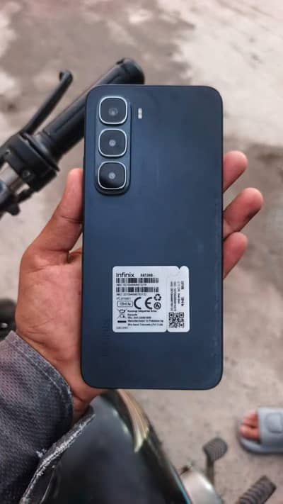 Infinix hot 60i 10/8 condition 03471411172
