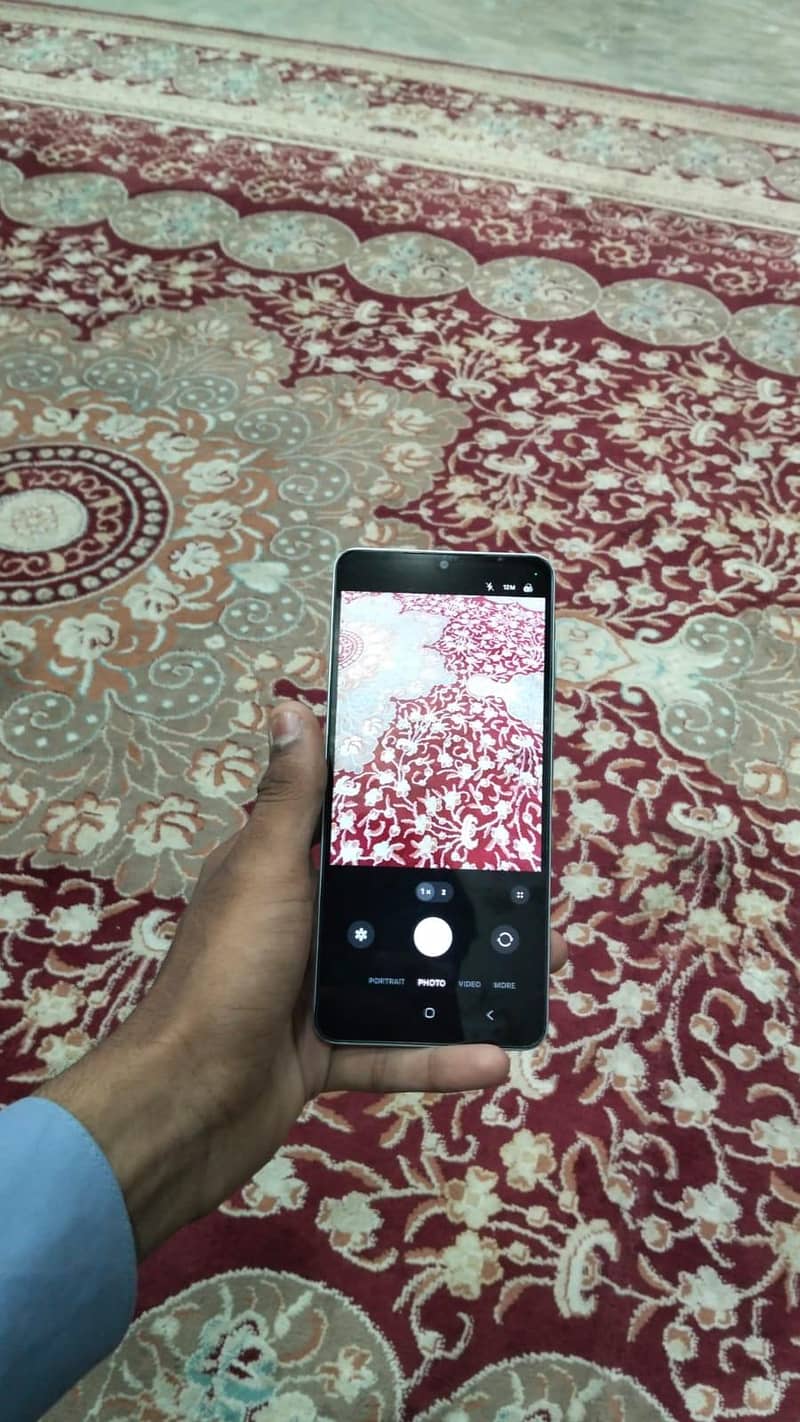 Samsung Mobile A06 4
