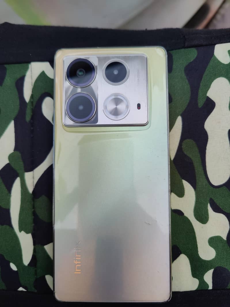 Infinix Note 40 6