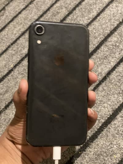 Apple iPhone XR