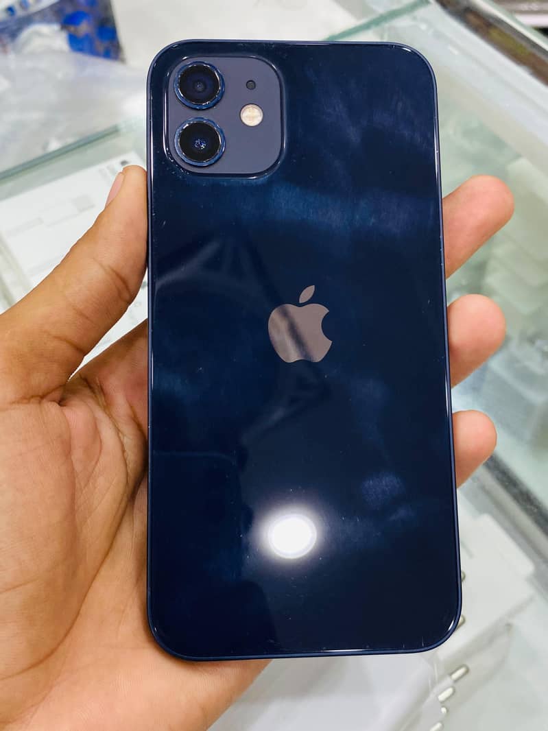 Apple iPhone 12 9