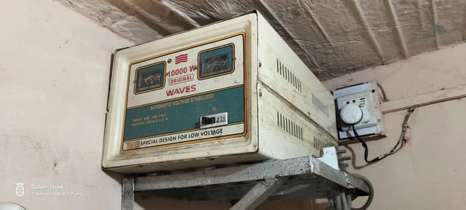 Voltage stabiliser 10000 Waat in good condition