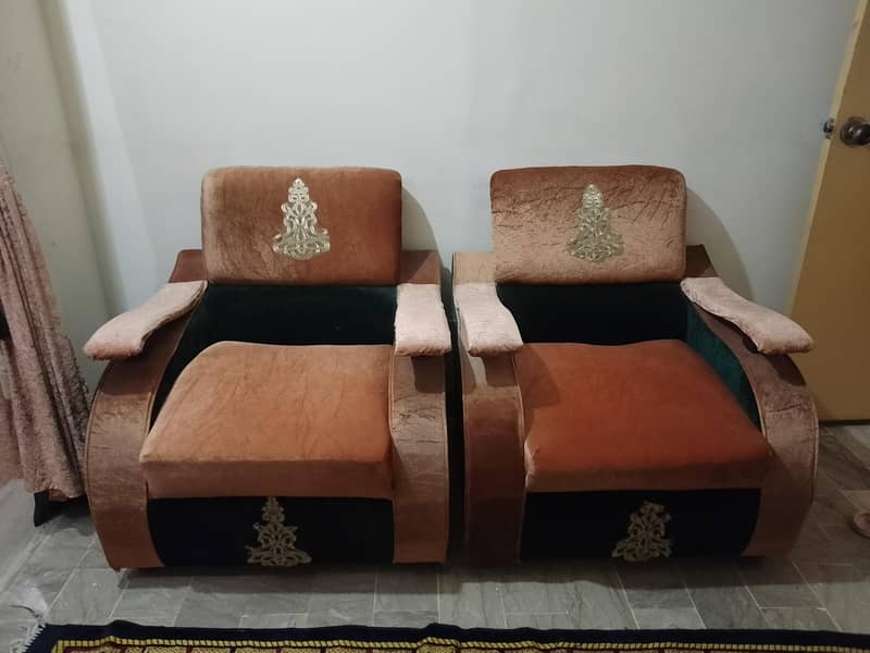 sofa set with table & pardee 2