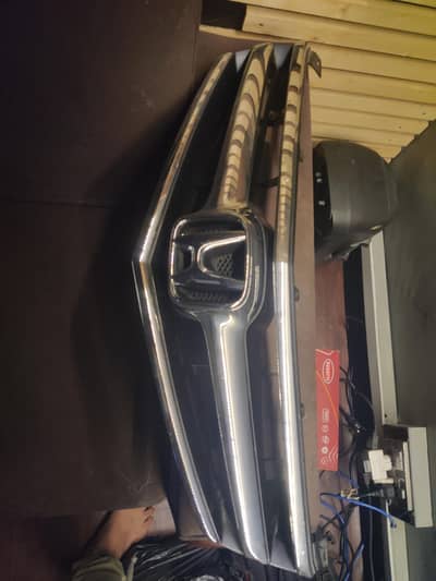 HONDA  ACCORD FRONT RADIATOR GRILLE