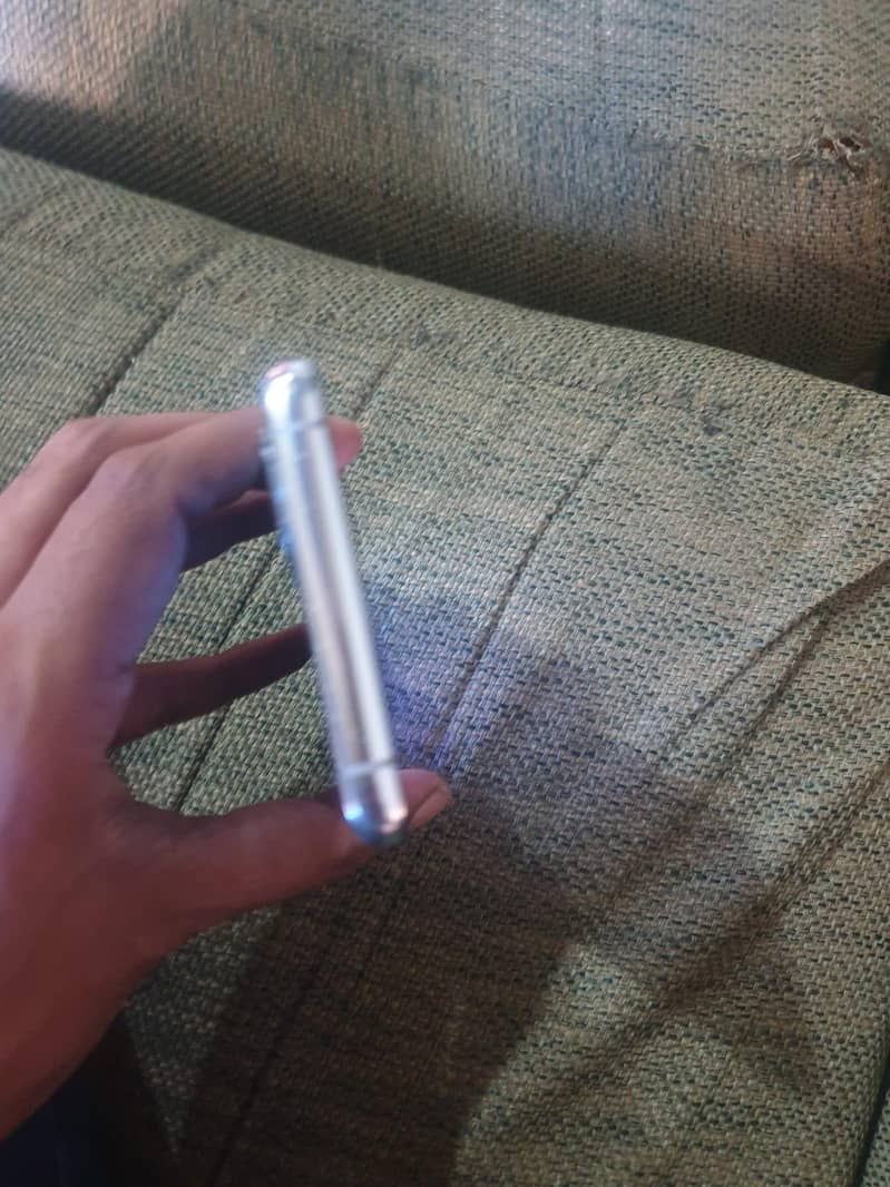 One Plus 8T 2