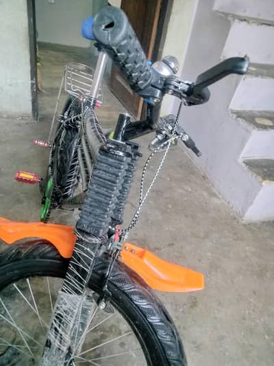 2 week used hue hai only baqi new bicycle hai