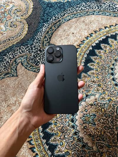 Apple iPhone 16 Pro Max FU
