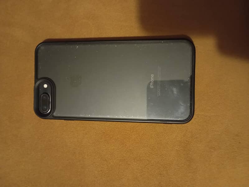 Apple iPhone 7 Plus 0