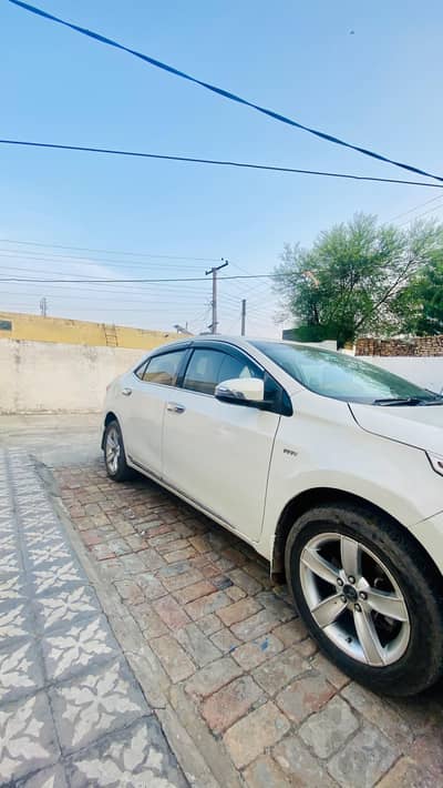 Toyota Corolla GLI 2015