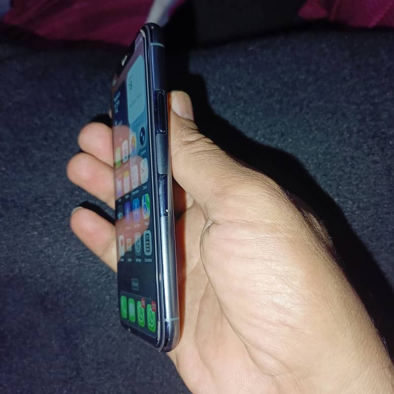Apple iPhone 11 Pro 5