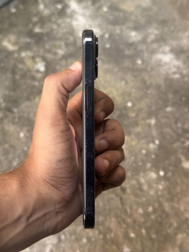 iPhone 15 JV With Box 2