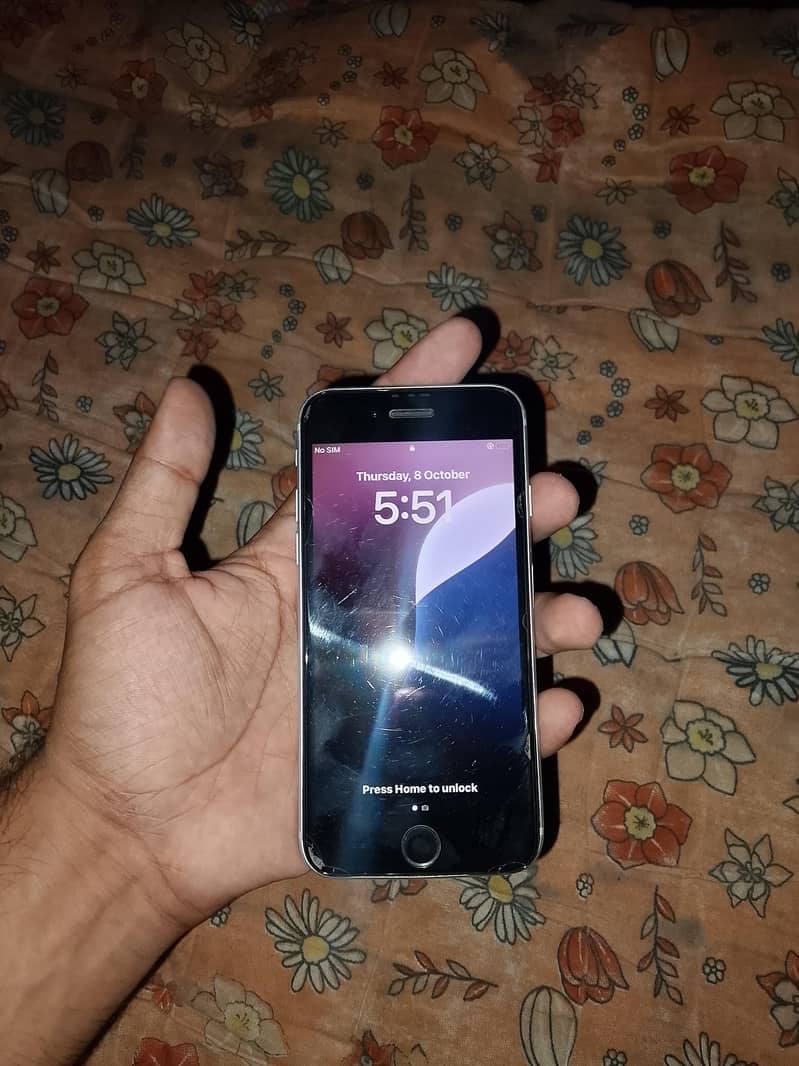 Apple iPhone SE 1