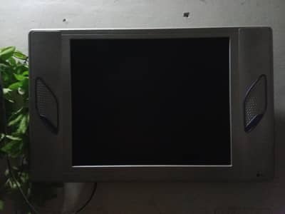 LCD 17