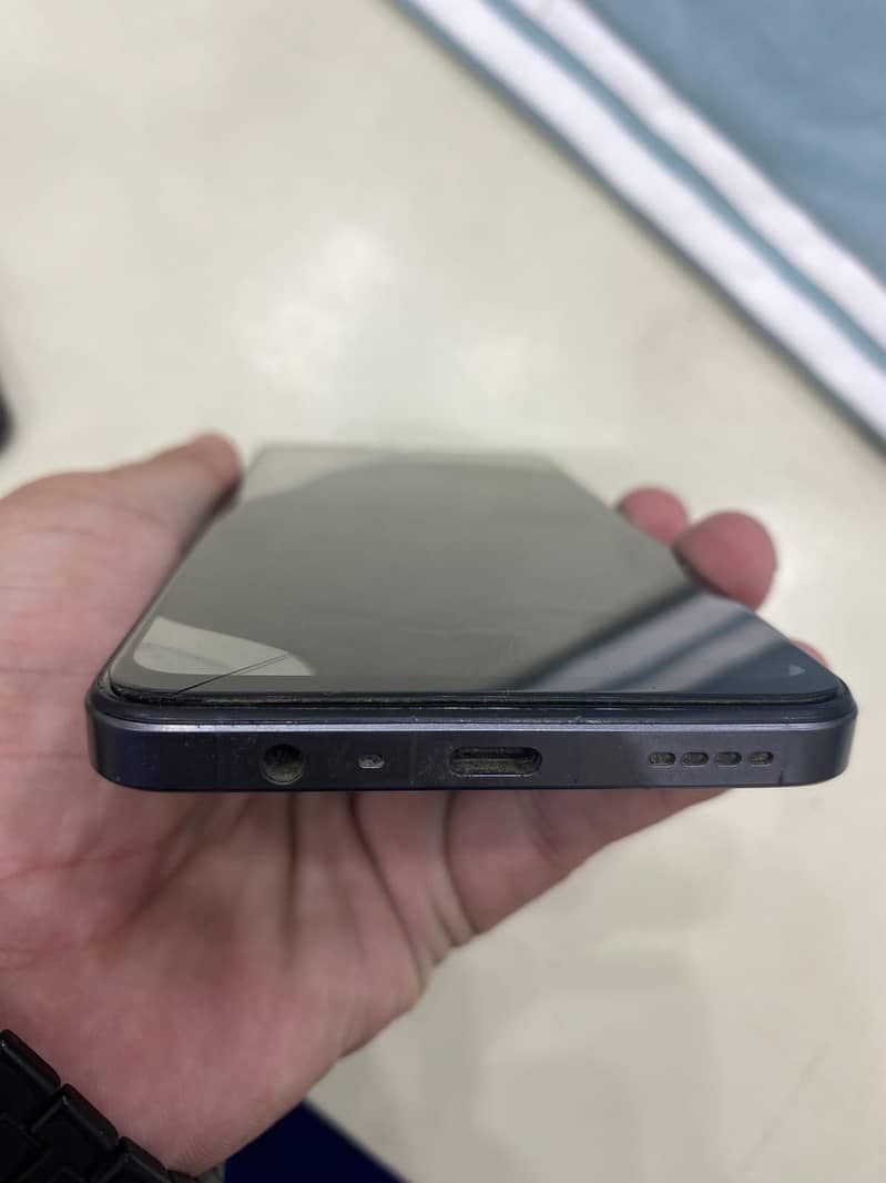 Realme Note 60x 2