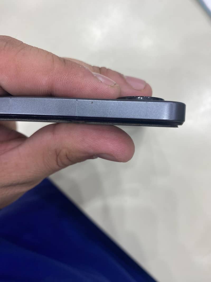 Realme Note 60x 3
