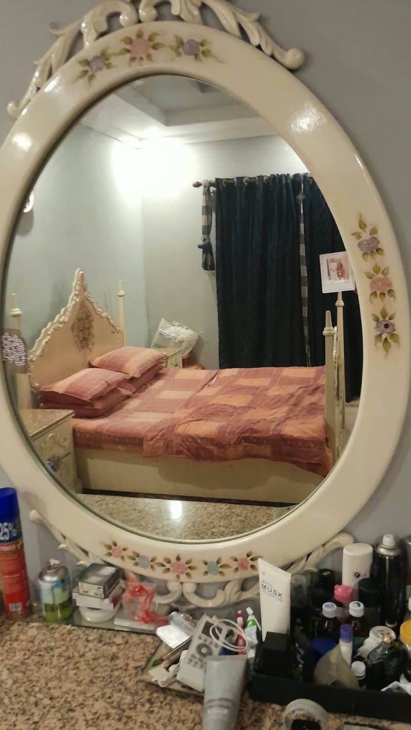 Complete bed set available 1