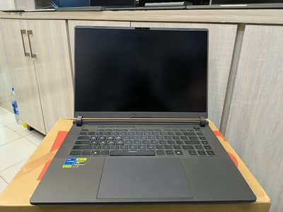Asus ROG Strix G16 - RTX 4060/5060 - Gaming Laptop House