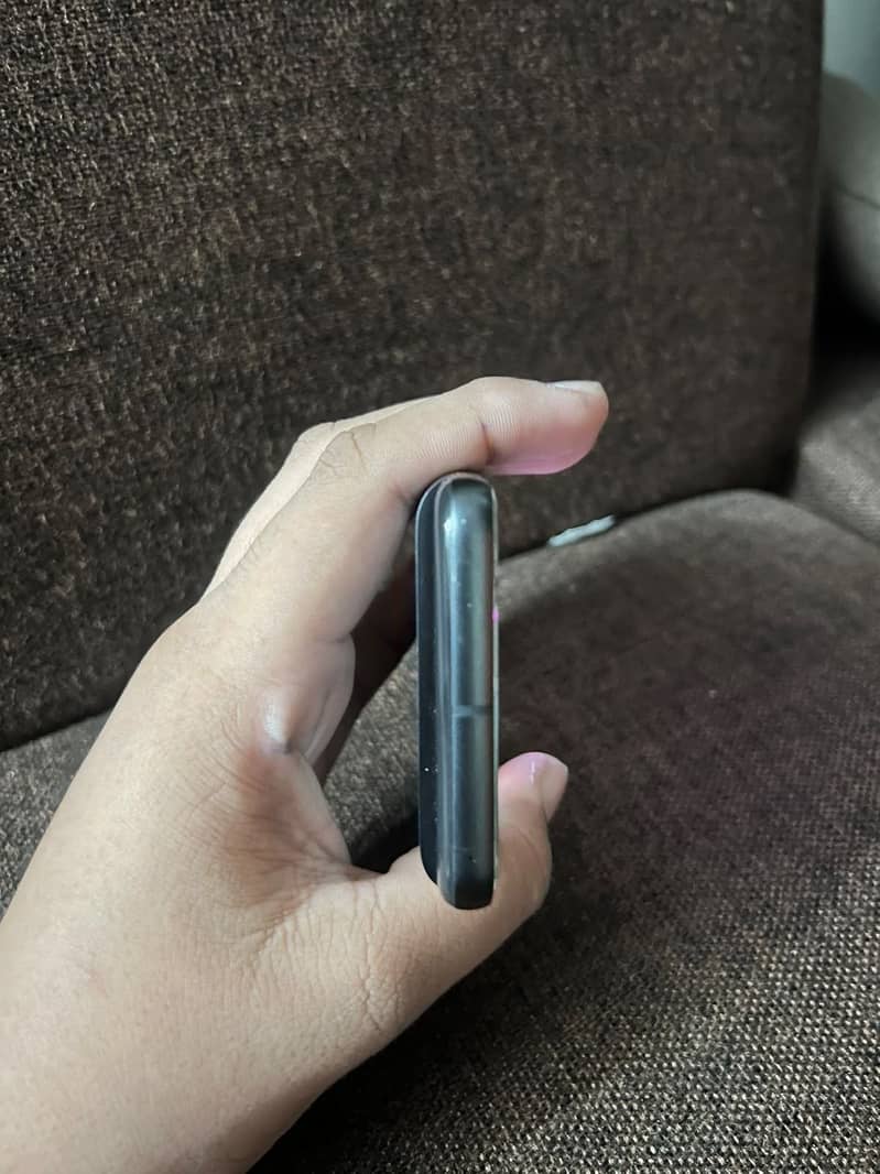 Google Pixel 8 2