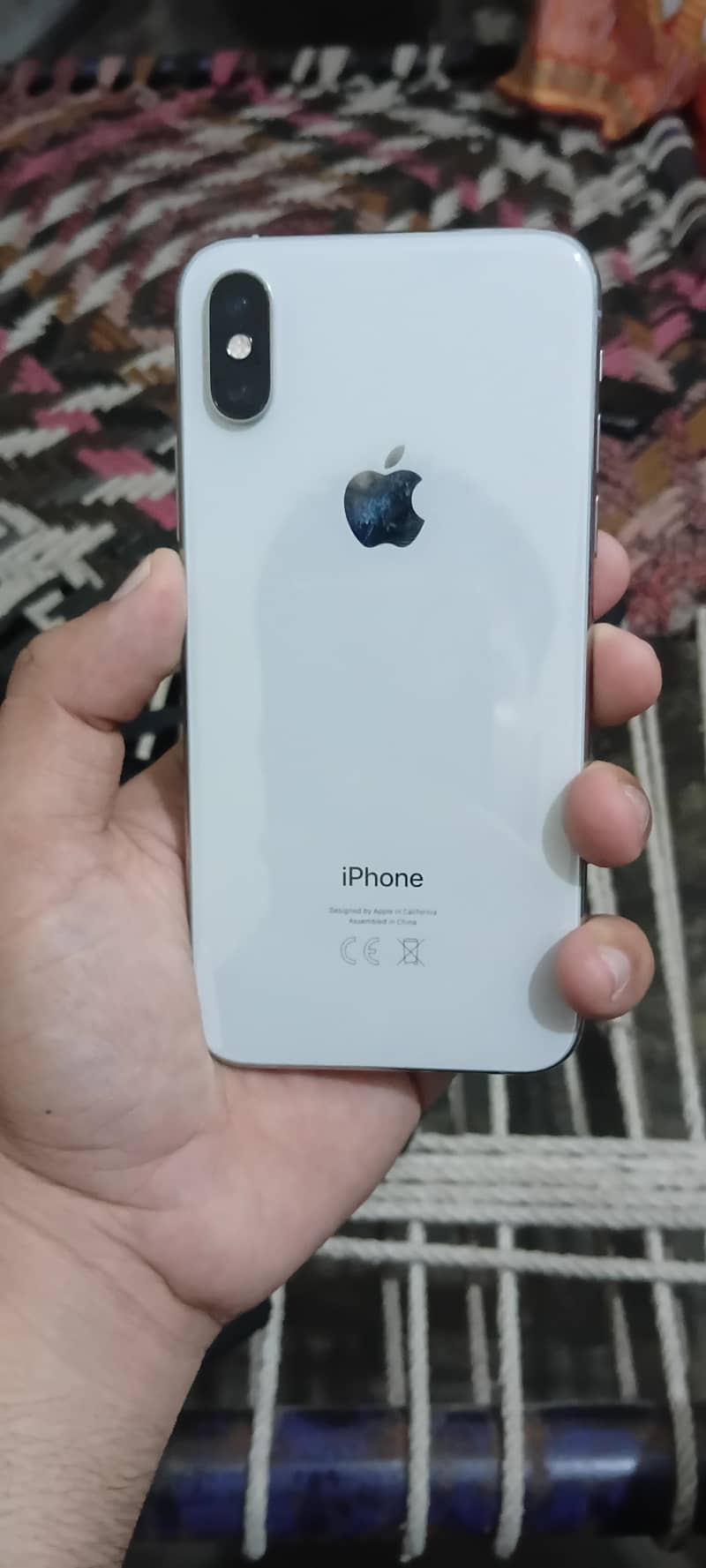 Apple iPhone XS 5