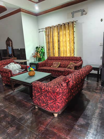 Fully Furnished Room Available For Rent Model Town