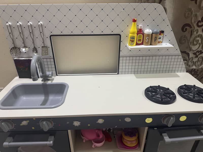 kitchen set 0