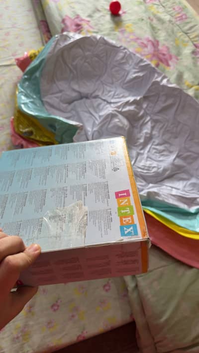 baby swimming tub size medium condition 10/10