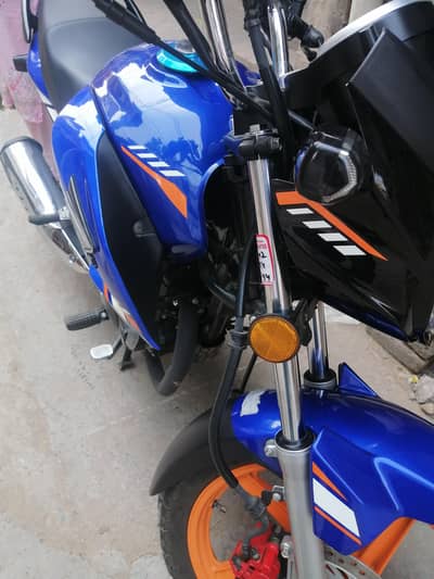 I am selling Honda cb150f
