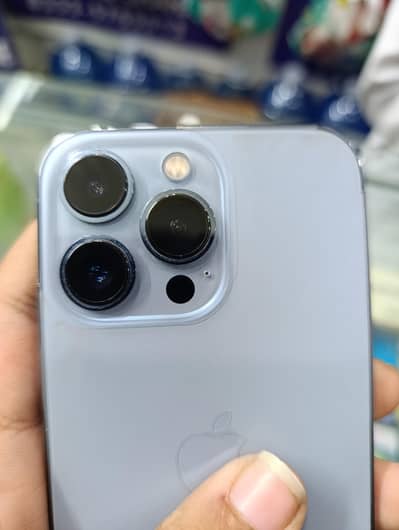 Apple iPhone 13 Pro
