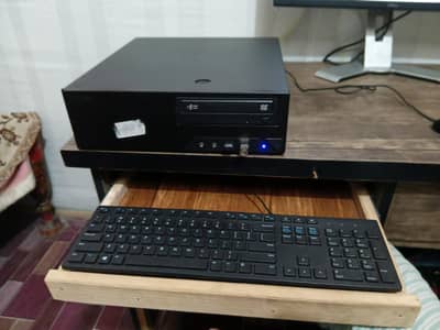 New condition mukamal computer set