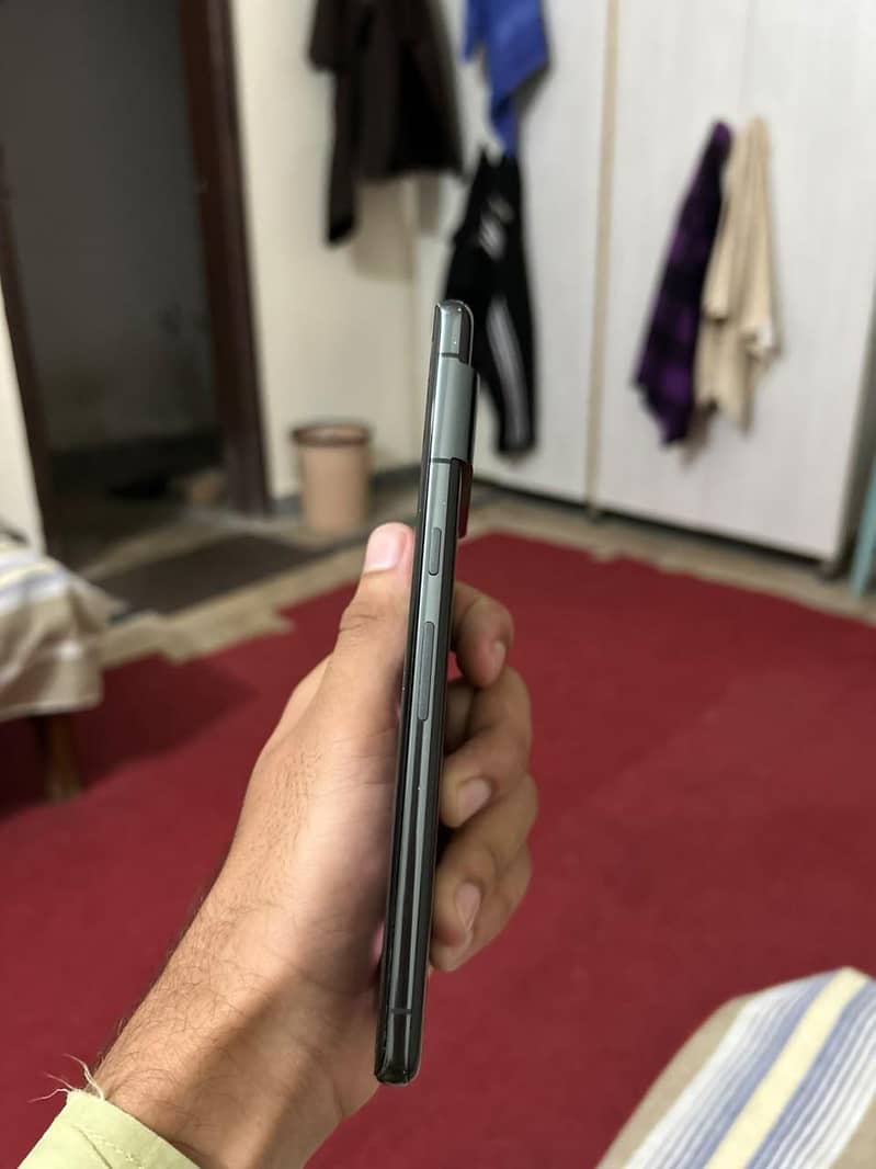 Google Pixel 7 Pro 4