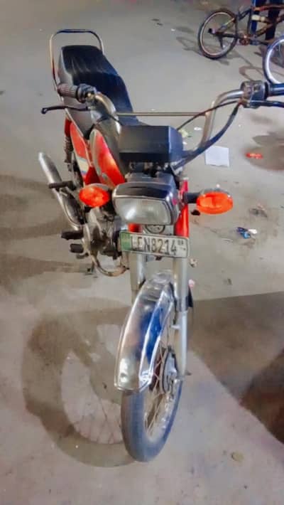 HONDA CD70 2009 MODEL