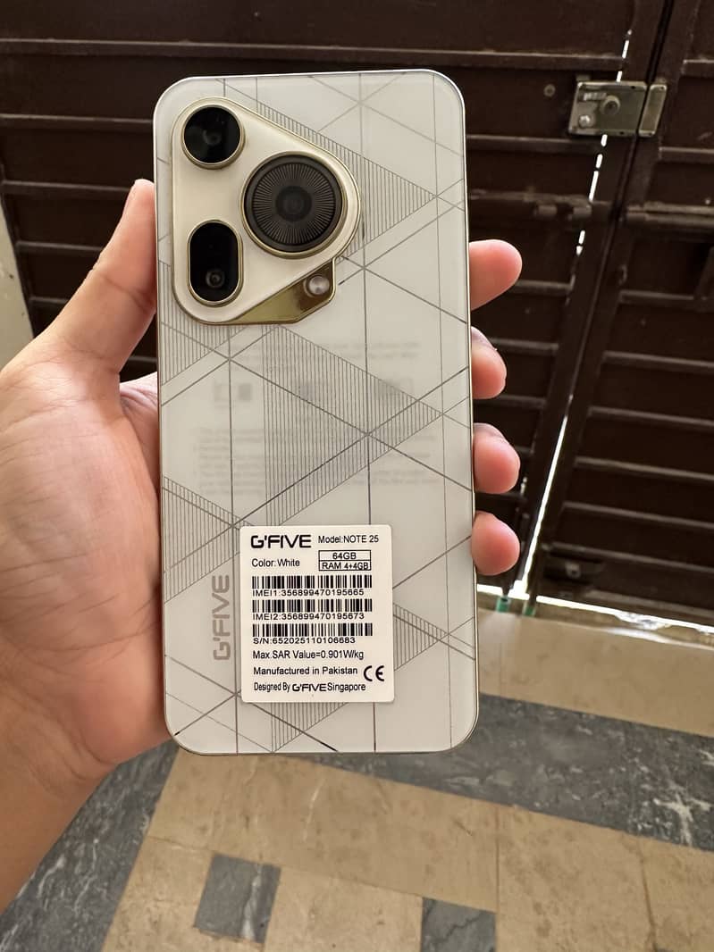 G'Five note 25 (4G) 0
