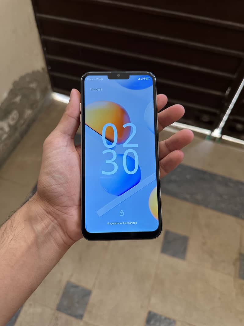 G'Five note 25 (4G) 1