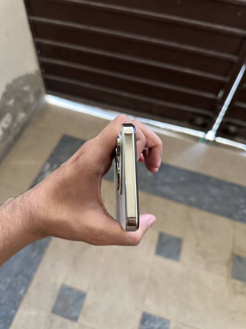 G'Five note 25 (4G) 4