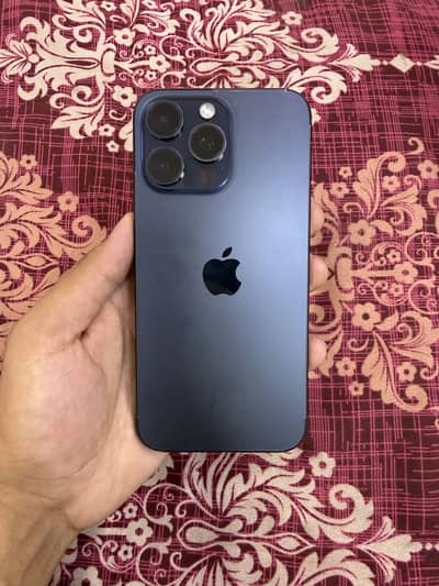 Apple iPhone 15 Pro Max
