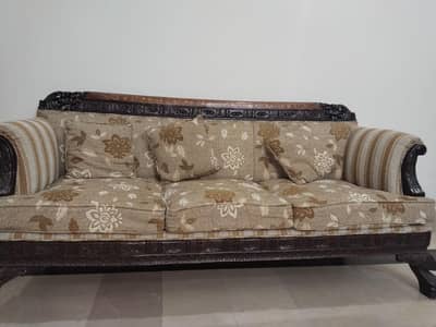 7 seater chunnoti sofa