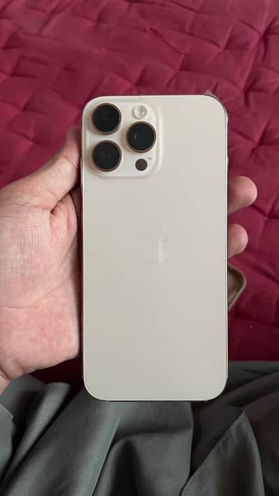 Apple iPhone 16 Pro Max