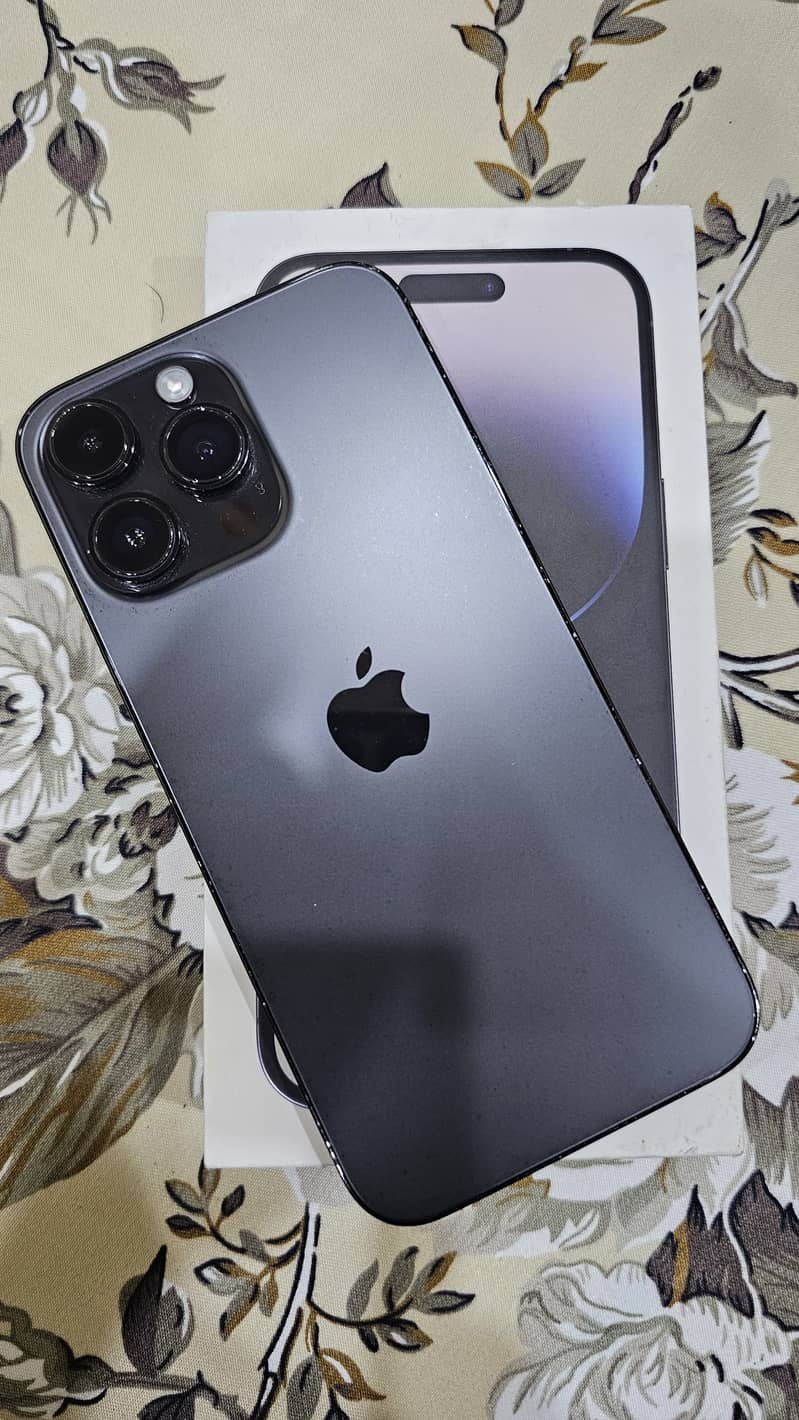 Apple iPhone 14 Pro Max 0
