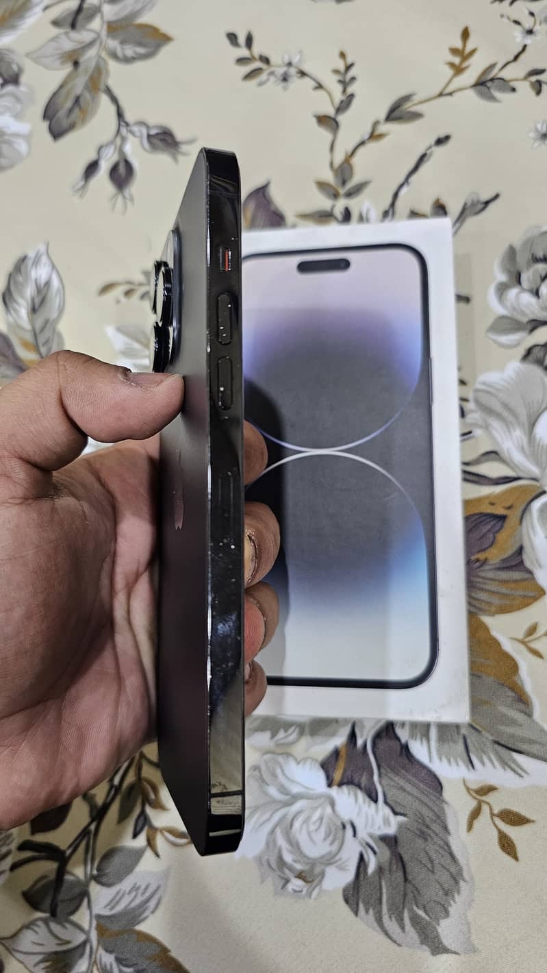 Apple iPhone 14 Pro Max 2