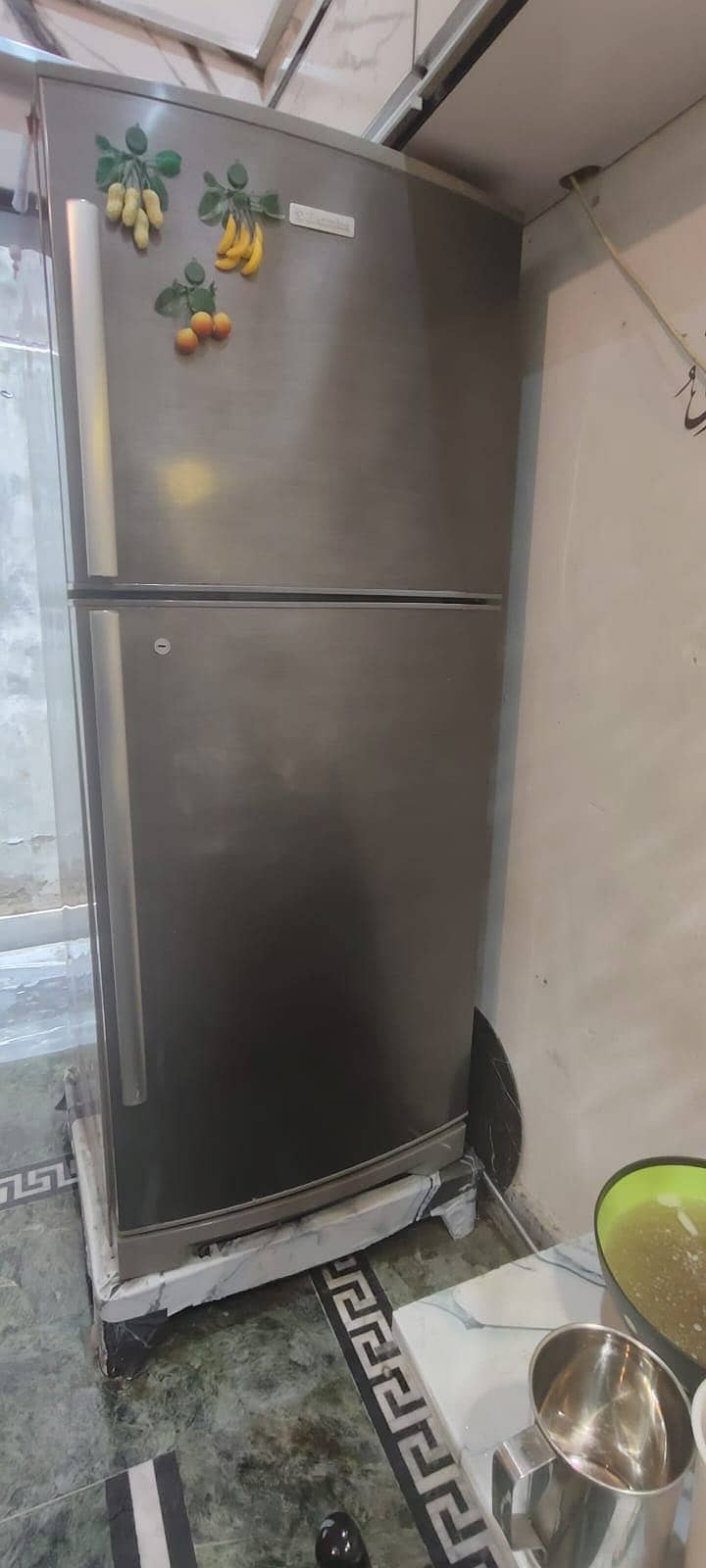 large size frige 1