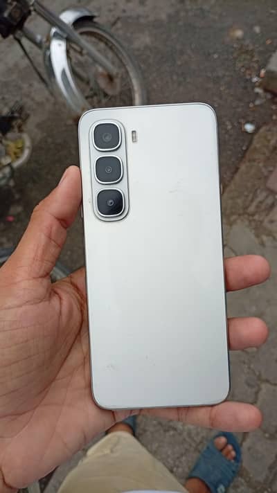 Infinix hot 60i