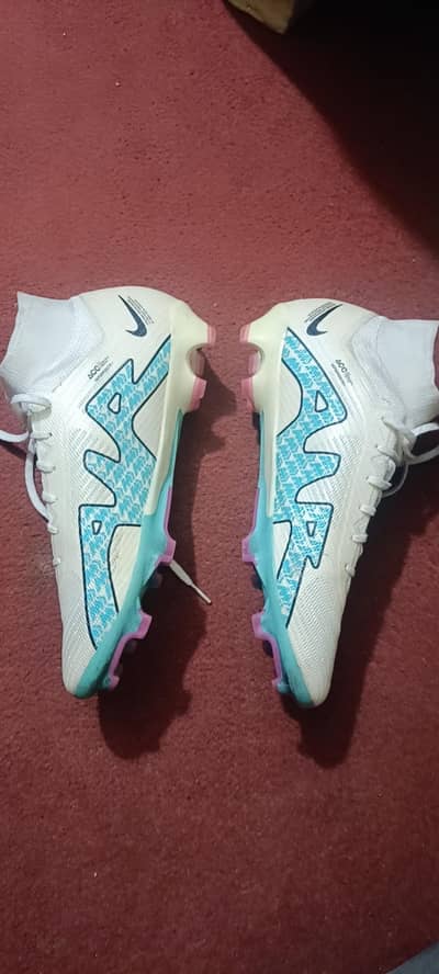 aik zoom uk 9 elite model