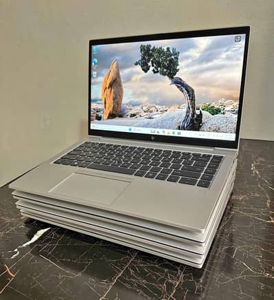 HP Ryzen 5pro G8 845 5650 U