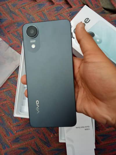 Vivo YO5e full new just daba open ha condition 10 by 10l