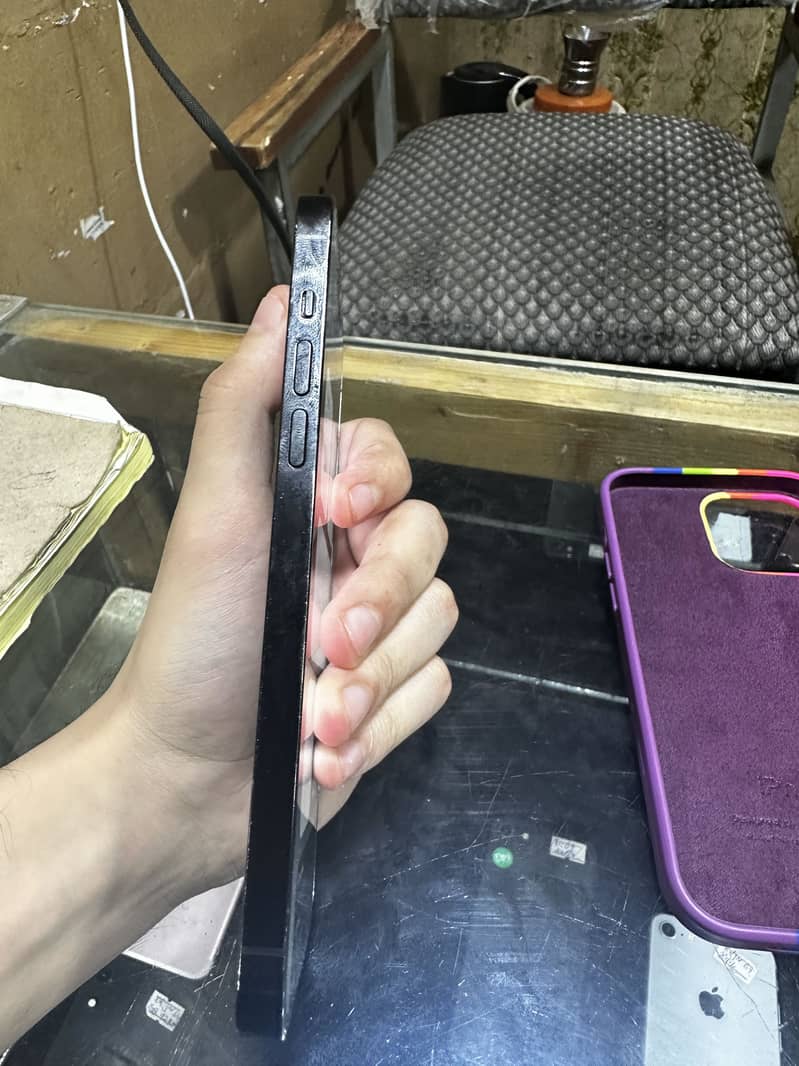 Apple iPhone 14 Pro Max 5