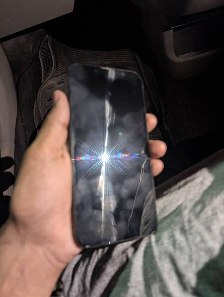 Apple iPhone 13 2