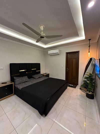 Super luxury furnished apartments for rent. On daily / weekly & monthly basics.