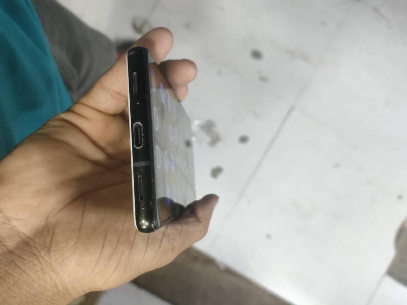 Google Pixel 6a 3